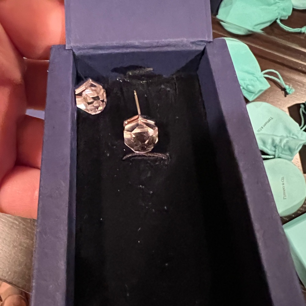 Swarovski light pink earrings